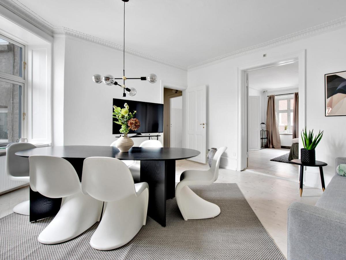 Sanders Stage - Perfectly Planned Three-bedroom Near Nyhavn Lejlighed København